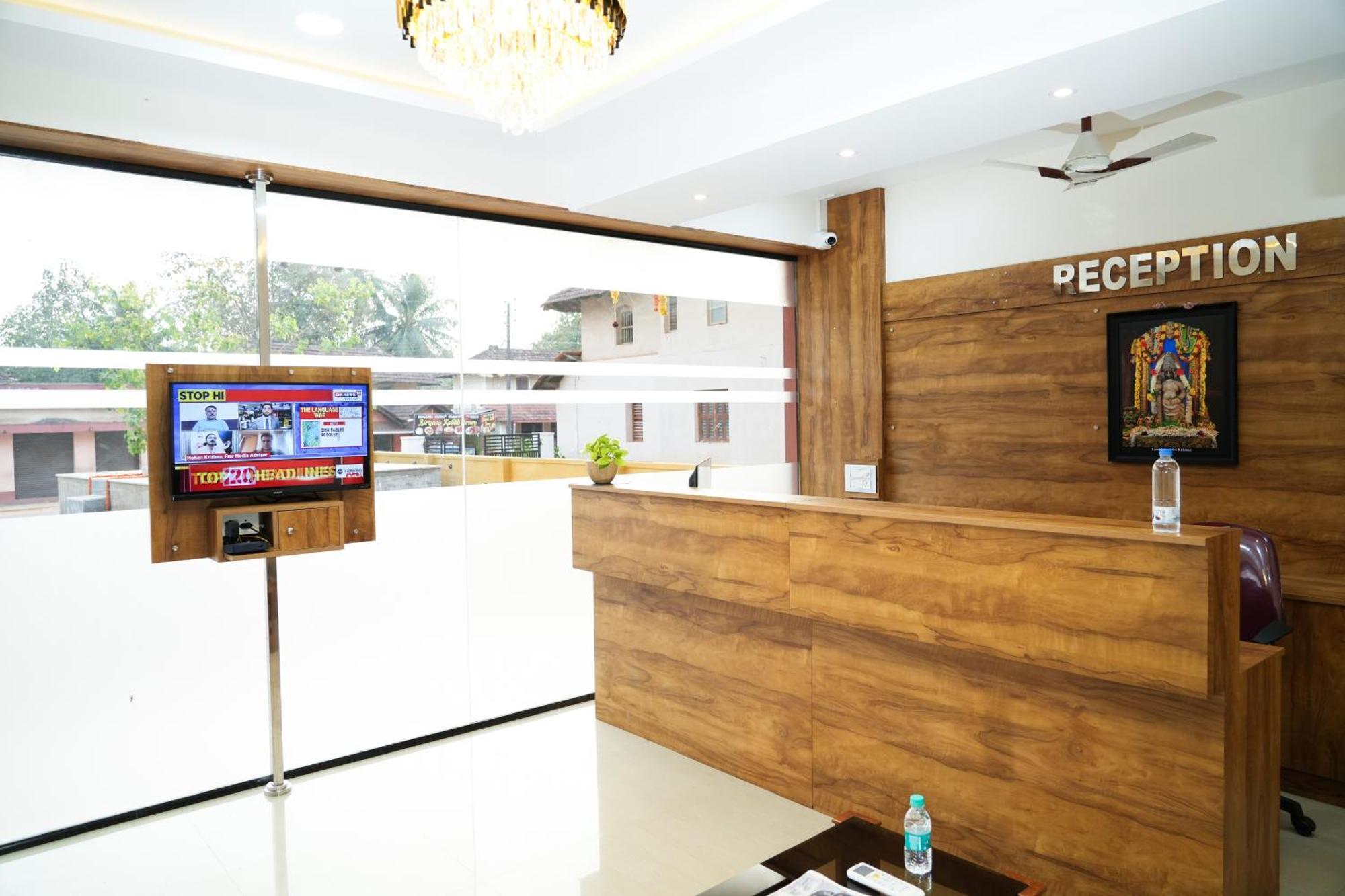 Shree Swarna Comforts Udupi Exterior foto